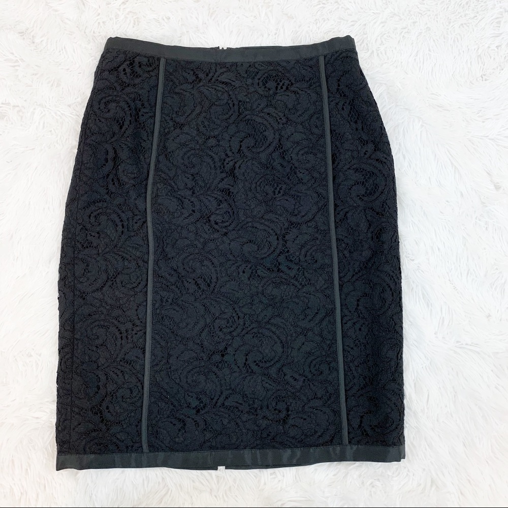 Banana Republic lace pencil skirt